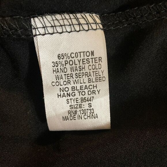 Black Tunic with Ruffle Bottom | S | Umgee - Picture 8 of 11